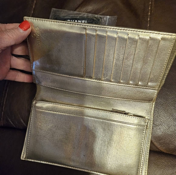 Chanel long wallet, coa - Picture 3 of 16